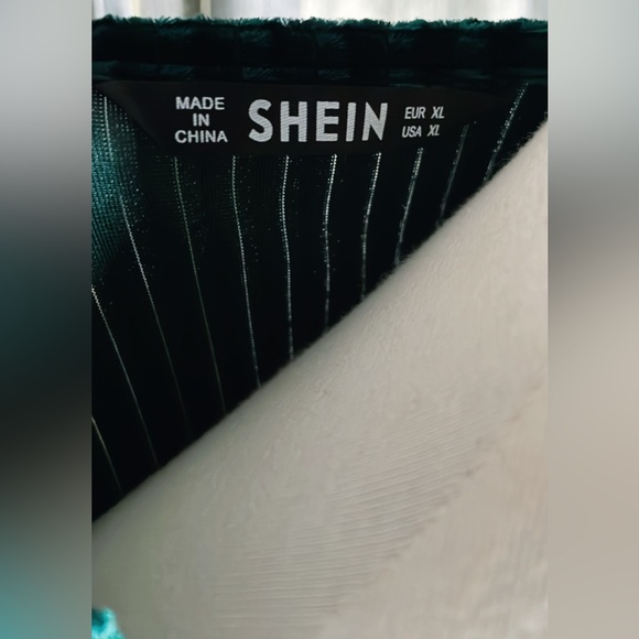 SHEIN DRESS - Picture 4 of 5